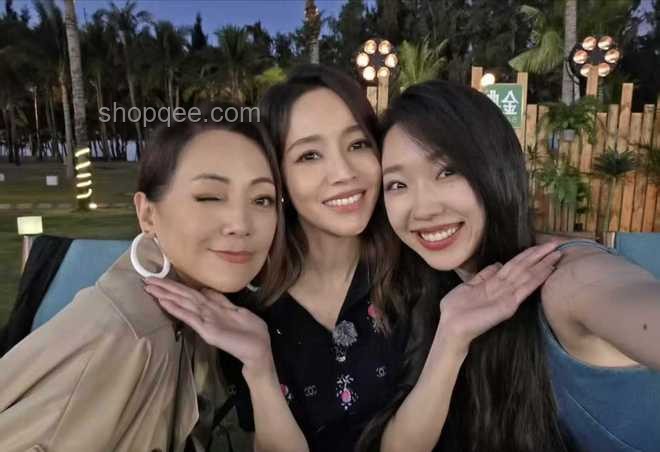 侯佩岑与管乐家庭对话的深层文化探索